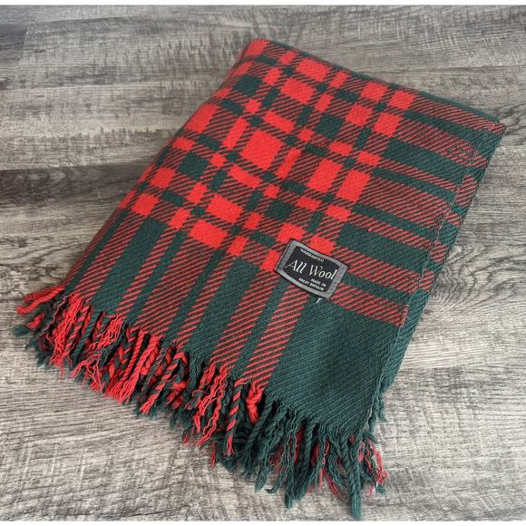 Vintage “All Wool” Blanket Tartan Plaid Stadium Fringed Made Britain Red Green - Picture 11 of 11